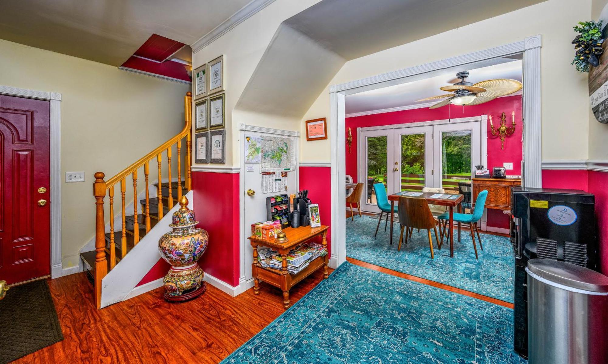 Mountain Treasure Bed And Breakfast Maplecrest Екстер'єр фото