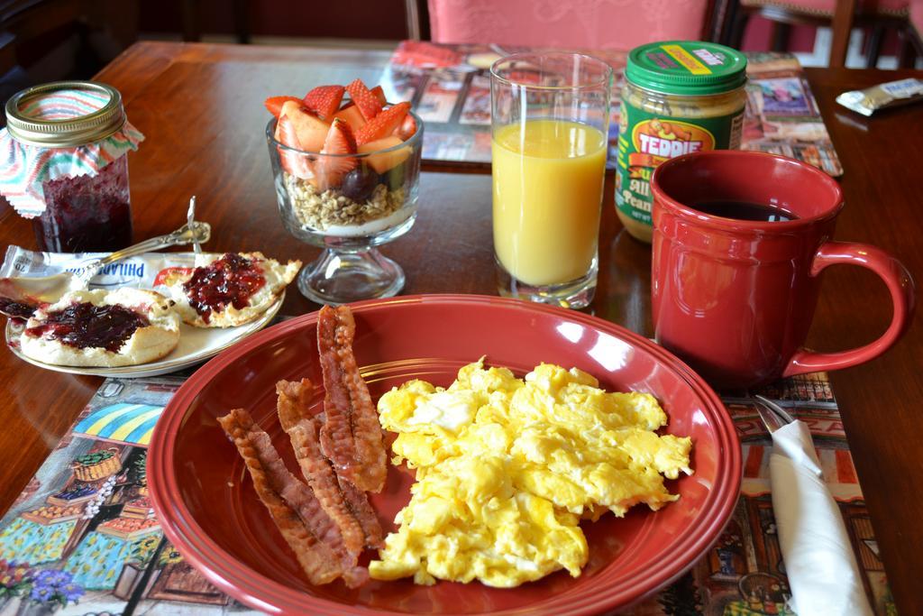 Mountain Treasure Bed And Breakfast Maplecrest Екстер'єр фото
